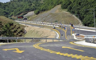 Η χαρά των μεγαλοεργολάβων…