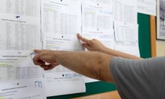  Ανακοινώθηκαν οι βαθμολογίες των πανελλαδικών: Ορισμένα στατιστικά