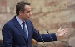 Αλήθεια, ποιος είναι αυτός που φέρνει τη δεξιά; 