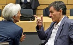 Τιμές και παράσημα...