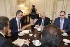 Η κυβέρνηση της ΝΔ κλιμακώνει την πολιτική ενάντια σε πρόσφυγες και μετανάστες