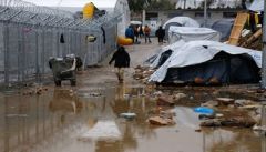 Το ΑΜΚΑ των μεταναστών και η ρατσιστική στάση Βρούτση ,ΝΔ και ΣΥΡΙΖΑ