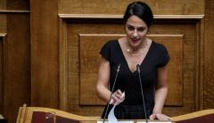 Και ενώ στην Ελλάδα η Δόμνα Μιχαηλίδου υπόσχεται επιδόματα στις κατω των 30, ας δούμε τι ίσχυε για τη μητρότητα στην ΕΣΣΔ