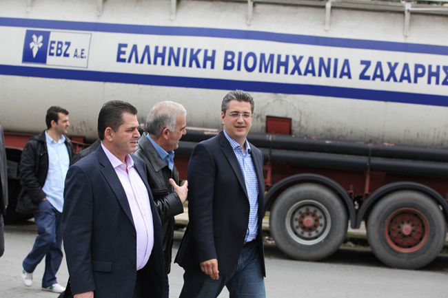 Στην Αλεξάνδρεια ο Απόστολος Τζιτζικώστας, συνοδευόμενος από τον Κώστα Καλαϊτζίδη