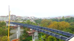 Αποκτά «σχήμα»…