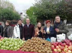 Νάουσα: Τα μήλα και τα ακτινίδια στο επίκεντρο της εκδήλωσης 'Ζω την πόλη μου. Ημέρα χωρίς Αυτοκίνητο''