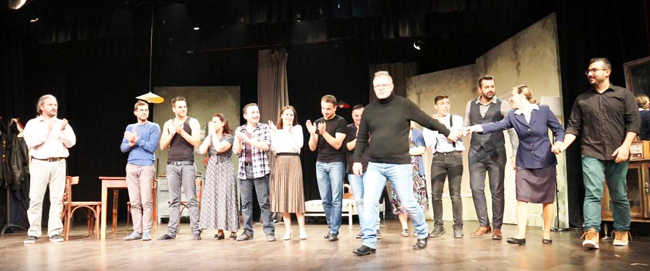 Για την παράσταση «Λεωφορείον ο πόθος»