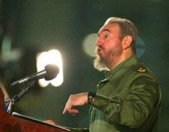 ΦΙΝΤΕΛ ΚΑΣΤΡΟ: Το παράδειγμά του φωτίζει την πάλη ενάντια στην καπιταλιστική εκμετάλλευση