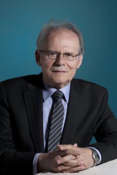  Λειτουργεί το ιστολόγιο του Δημήτρη Μούρνου