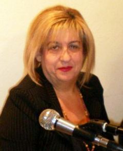 Λουκία Μωράτη στα «ΛΟΓΙΑ ΣΤΑΡΑΤΑ» : «Είμαστε σχολικοί τροχονόμοι, γιατί είναι κάτι που το αγαπάμε πάνω απ΄ όλα»