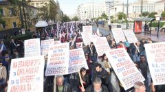 Με «υλικά Κατρούγκαλου» ο νέος γύρος της αντιασφαλιστικής επίθεσης