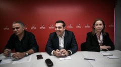 ΑΛ. ΤΣΙΠΡΑΣ: Επαναφέρει τα χρεοκοπημένα παραμύθια και τα κάλπικα για το λαό διλήμματα