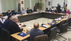 Εκρηκτικό κλίμα στο δημοτικό συμβούλιο Νάουσας! Συνεχείς διακοπές και αποχώρηση 'Κοινού Τόπου'