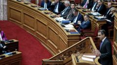 Κουρνιαχτός για τον κατώτατο μισθό και αντεργατική ομοφωνία