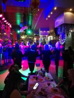 Με μεγάλη επιτυχία πραγματοποιήθηκε ο ετήσιος χορός του ΣΥΡΙΖΑ Ημαθίας, στο κέντρο ΑΚΡΟΠΟΛΗ