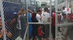 ΕΛΛΗΝΙΚΗ ΕΠΙΤΡΟΠΗ ΓΙΑ ΤΗ ΔΙΕΘΝΗ ΥΦΕΣΗ ΚΑΙ ΕΙΡΗΝΗ: Όχι στη μετατροπή της Ελλάδας σε φυλακή προσφύγων και μεταναστών