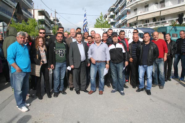 Στο πλευρό των παραγωγών και των πωλητών λαϊκής αγοράς ο Κώστας Καλαϊτζίδης