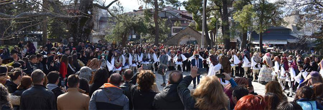 Νάουσα: Δεν «φοβήθηκαν» το κορονοϊο..