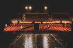 Αναστολή παραστάσεων από το ΔΗ.ΠΕ.ΘΕ. Bέροιας