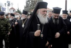 Αρχιεπίσκοπος Ιερώνυμος: Συμμετέχει στο εθνικιστικό σόου που έχει στηθεί στον Έβρο