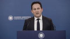 ΚΥΒΕΡΝΗΣΗ: «Χρυσώνει» τους επιχειρηματίες της Υγείας με λεφτά των ασφαλισμένων