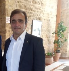 Πασχαλινές ευχές από τον Ευστάθιο Κελεσίδη