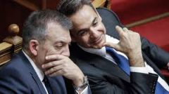 Για «αστοχία» κάνει λόγο η κυβέρνηση μετά την κατακραυγή. Περί «ημετέρων» η αντιπαράθεση με τον ΣΥΡΙΖΑ