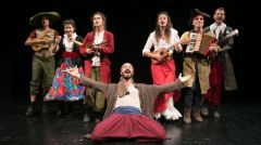 «Ως την άκρη του κόσμου» και 31 ακόμα παραστάσεις στο διαδίκτυο