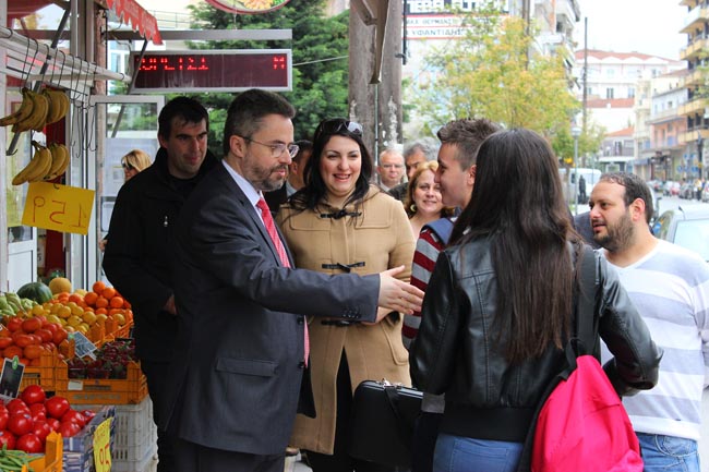 Περιοδεία υποψηφίου Δημάρχου και συμβούλων του συνδυασμού «Παπαγιάννης Ιωάννης- Δικαίωμα για Νέα Βέροια» στην αγορά του κέντρου της Βέροιας.