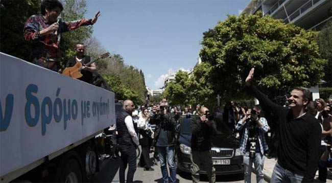 Ένα ακόμα επικοινωνιακό «σώου»…