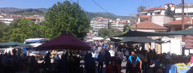 Βέροια: Λαϊκή αγορά με κόσμο και μέτρα προστασίας