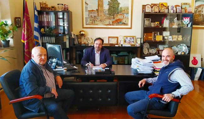 Υπογραφή έργου, «Αποκατάσταση τομών ύδρευσης αποχέτευσης και όμβριων πόλης Βέροιας και Δημοτικών Διαμερισμάτων (ΔΔ)» από τη ΔΕΥΑΒ στο Γραφείο του Δημάρχου Βέροιας