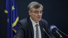 Άλλα δύο κρούσματα, δύο θάνατοι και 24 διασωληνωμένοι