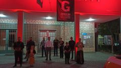 Συμβολική φωταγώγηση της πρόσοψης του Δημαρχείου της Νάουσας για την Ημέρα Μνήμης και Τιμής της Γενοκτονίας των Ελλήνων του Πόντου