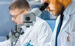 Επιστήμονες...