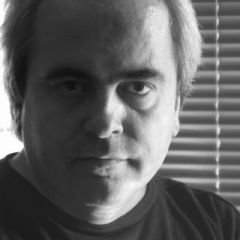 «Έφυγε» ο Κώστας Μπραβάκης
