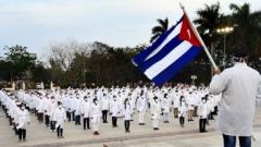Διευρύνεται η στήριξη για Νόμπελ Ειρήνης στην ιατρική ταξιαρχία της Κούβας