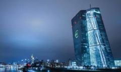 «Αφορμή» για αντιλαϊκό πογκρόμ τα ευρωενωσιακά πακέτα