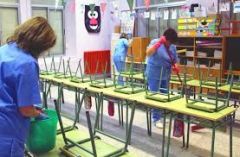 Για τις σχολικές καθαρίστριες