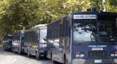 Πρόβες καταστολής με εφαρμογή του κατάπτυστου νόμου για τις διαδηλώσεις