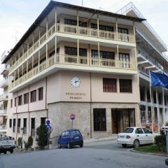Μόνο με ραντεβού στο Επιμελητήριο