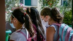 Κουδούνι σήμερα σε δημοτικά και νηπιαγωγεία χωρίς ουσιαστικά μέτρα προστασίας