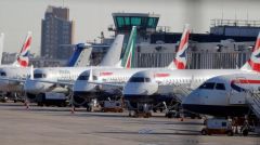 Οι αεροπορικοί όμιλοι στηρίζουν την πρόταση Μητσοτάκη για πιστοποιητικό εμβολιασμού