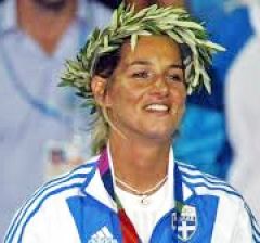 Η αυτονόητη καταδίκη δεν αρκεί...