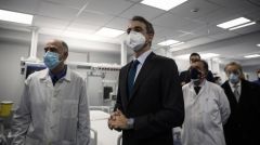 ΚΥΒΕΡΝΗΣΗ ΝΔ: Συνεχίζει να αρνείται την πρόσβαση σε όλα τα ασφαλή εμβόλια, δίνοντας όρκους πίστης στις συμφωνίες της ΕΕ