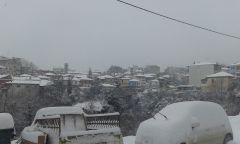 ΑΓΩΝΙΣΤΙΚΗ ΣΥΣΠΕΙΡΩΣΗ ΕΚΠΑΙΔΕΥΤΙΚΩΝ: Αθωράκιστα σχολεία απέναντι σε φυσικά φαινόμενα και πανδημία!