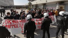 ΚΚΕ:ΓΙΑ ΤΗΝ ΕΙΣΟΔΟ ΤΗΣ ΑΣΤΥΝΟΜΙΑΣ ΣΤΟ ΑΠΘ