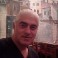 Νίκος Καραγιώργης: «Να δώσουμε ακόμα μεγαλύτερη ώθηση στις φωνές που σπάνε τη σιωπή, να τους δώσουμε το χέρι μας, να σηκωθούμε μαζί, ένα μπόι ψηλότερα»