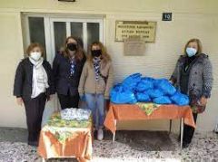 Η ΦΙΛΟΠΤΩΧΟΣ ΣΥΓΚΕΝΤΡΩΝΕΙ ΤΡΟΦΙΜΑ ΓΙΑ ΕΥΑΛΩΤΕΣ ΟΙΚΟΓΕΝΕΙΕΣ
