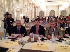 Ποιο το περιεχόμενο των σεμιναρίων;